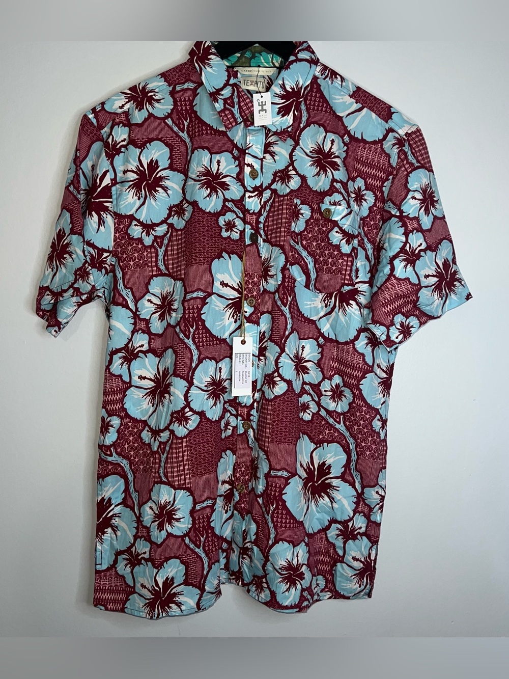 Te Aito Aloha Short Sleeve Button Down Shirt Mens Large Blue Red Floral NWT